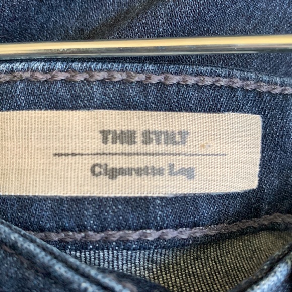 AG ‘The Stilt’ Skinny Jeans - Picture 6 of 9